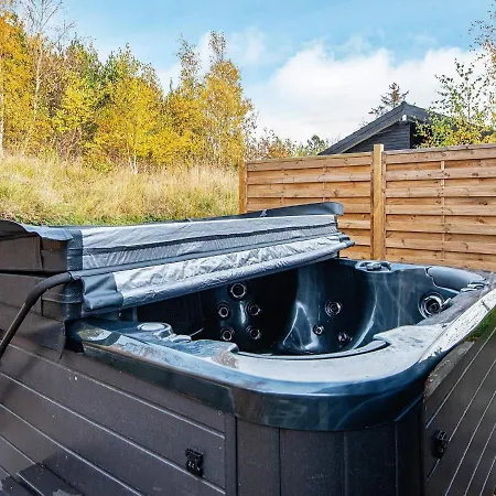 9 Person Holiday In